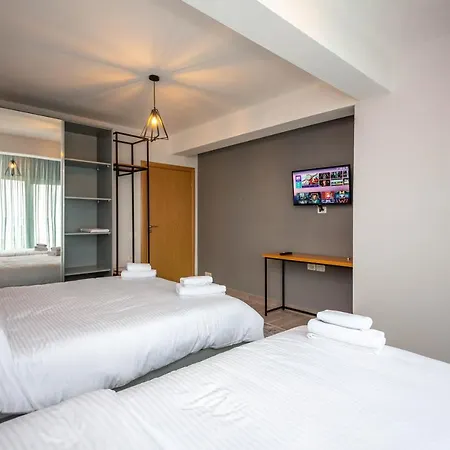 Hotel Aerial & 4*