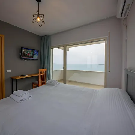 Aerial & Hotel 4*