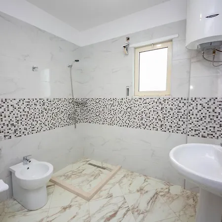 Aerial & 4* Vlorë
