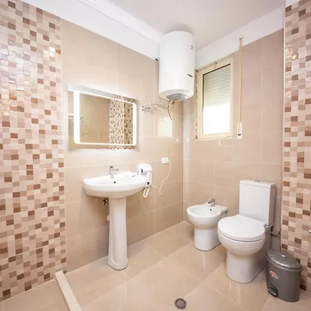 Hotel Aerial &